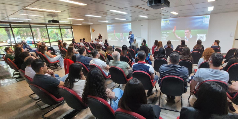  Cultura Organizacional e Liderança caminham juntas. Palestrante Cultura Organizacional