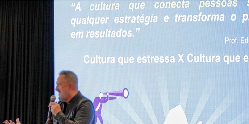 Palestra Cultura Organizacional O Comportamento que Vende