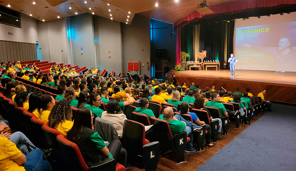 08 palestra-cultura-novartis-sandoz-palestrante-edson-de-paula